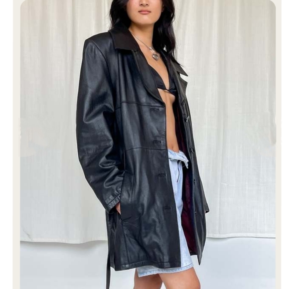 Women's Black Leather Jacket - Picture 4 of 12